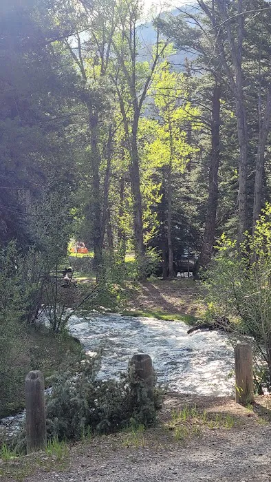 Junebug Campground Picture 9