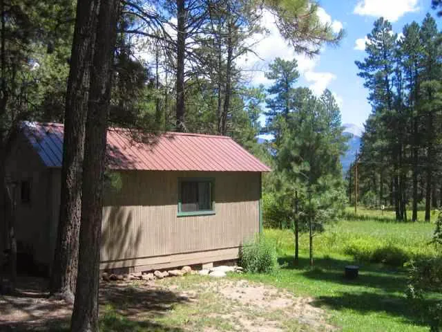 Sportsman's Campground & Mountain Cabins Picture 6