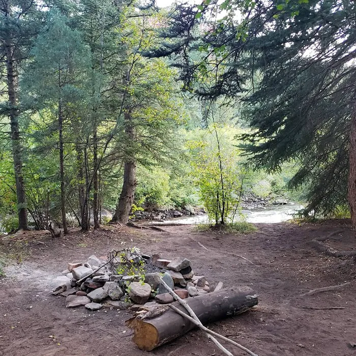 Caddis Flats Campgrounds Picture 2
