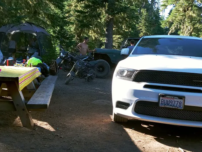 Horseshoe Lake Campground Picture 4