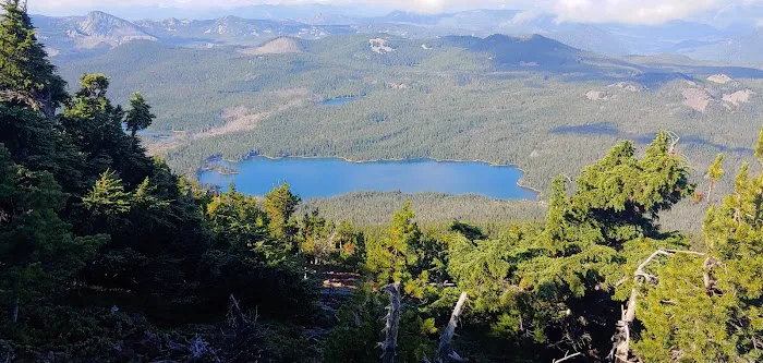 Peninsula (Olallie Lake) Campground Picture 1