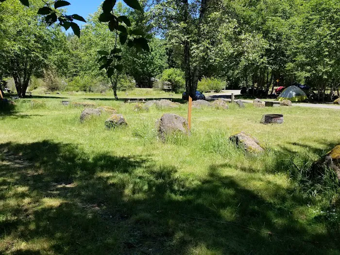 Lookout Campground Picture 6