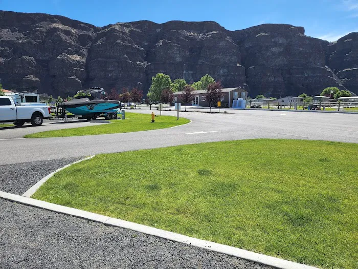 Crescent Bar Campground (Grant PUD Crescent Bar Recreation Area) Picture 6