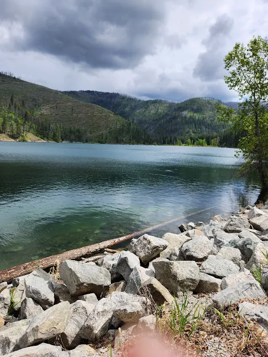 Browns Lake Campground Picture 8