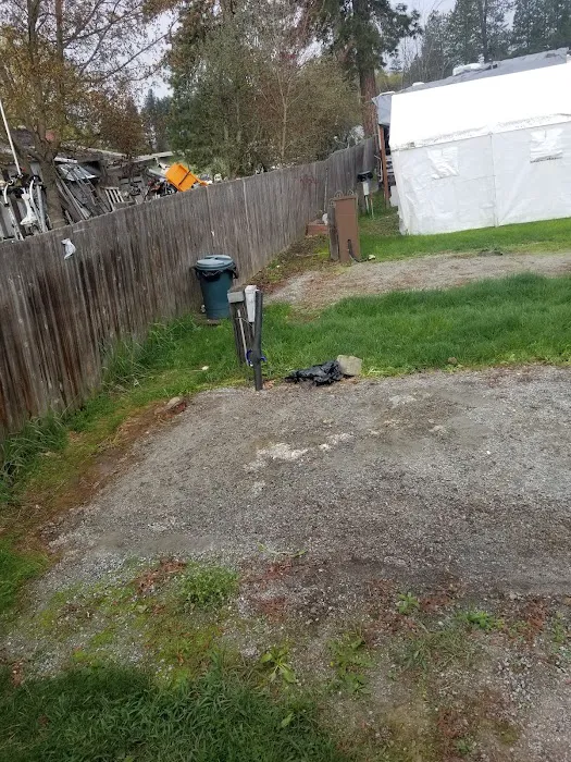 Calispel Creek RV Court Picture 6