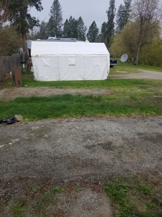 Calispel Creek RV Court Picture 1