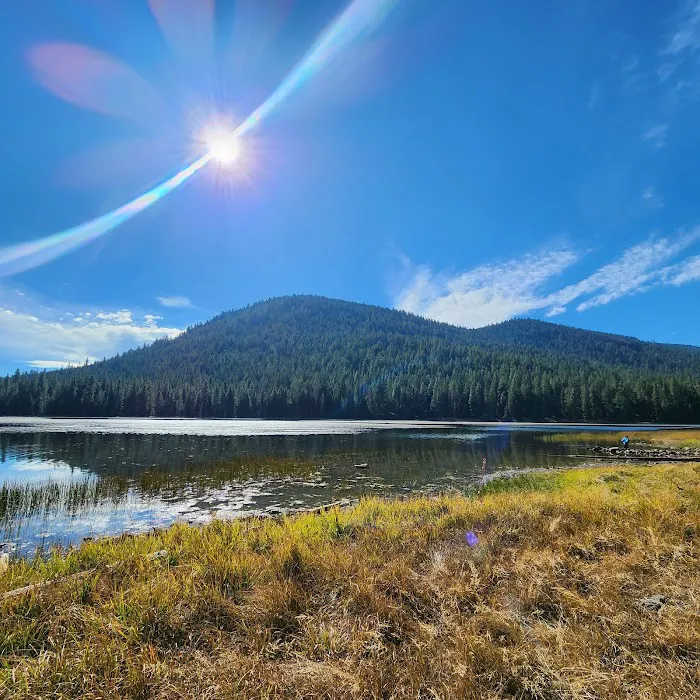 Juanita Lake Group Site Picture 2
