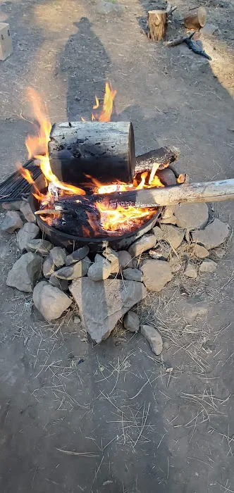Juanita Lake Campground-Macdoel Picture 6
