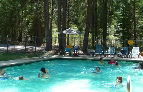 Trinity Lake KOA Holiday Picture 1