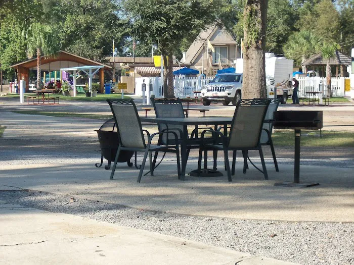 Baton Rouge KOA Holiday Picture 9
