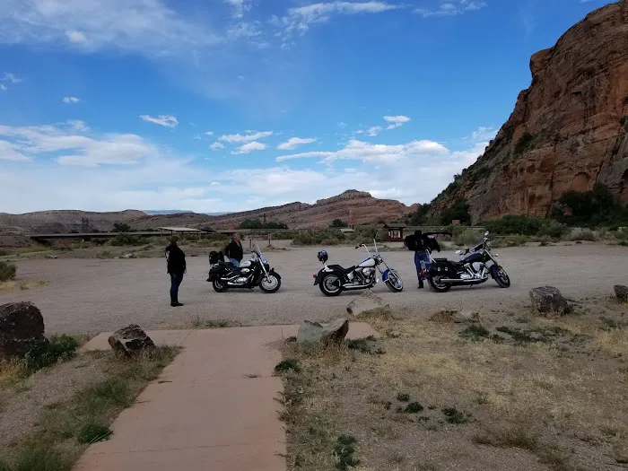 Dewey Bridge Campground Picture 9