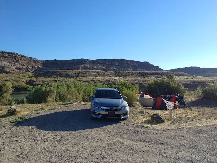 Dewey Bridge Campground Picture 10
