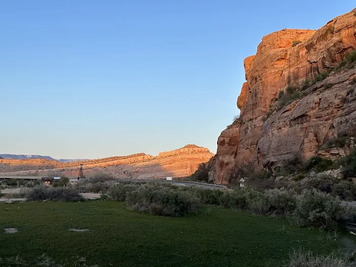 Dewey Bridge Campground Picture 7