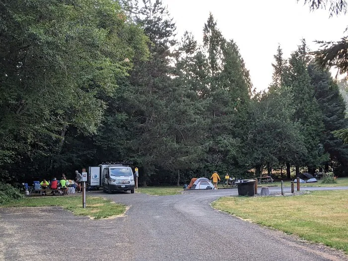 Salmonberry Park & Campground Picture 4