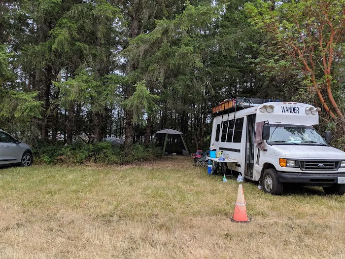 Carefree Farms Campground Picture 4