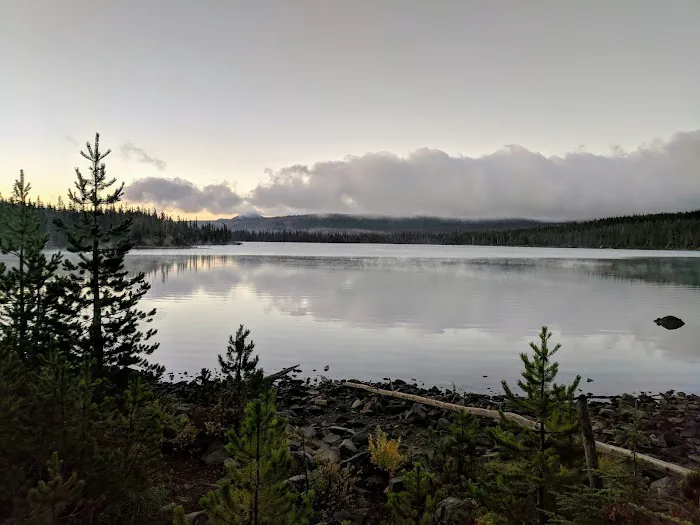 OLALLIE LAKE GUARD STATION CABIN Picture 3