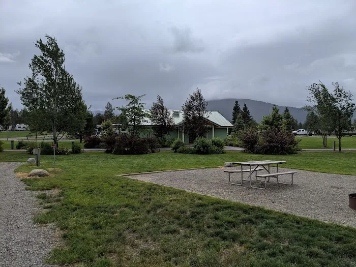 Silverwood RV Park Picture 6
