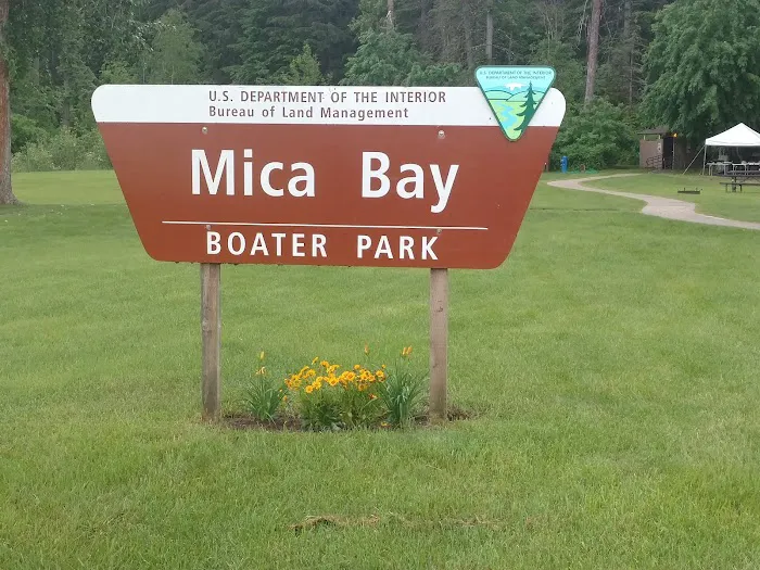 Mica Bay Boater Park Picture 4