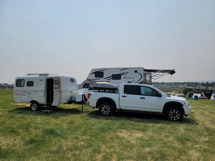 Premier Camping Picture 4