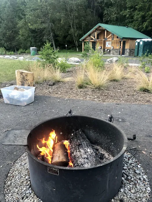 Boundary Dam Campground Picture 6