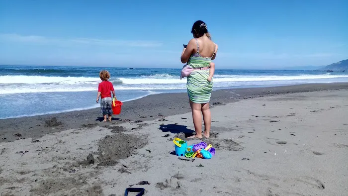 Westport Beach RV Park and Campground Picture 10