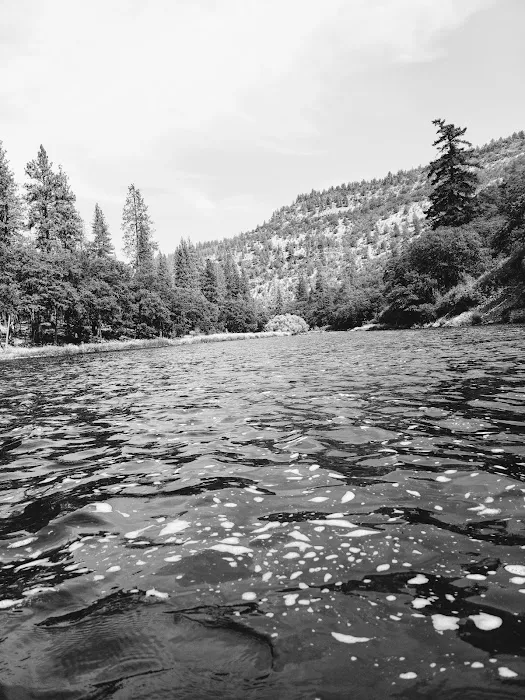 Klamath River Campground Picture 6