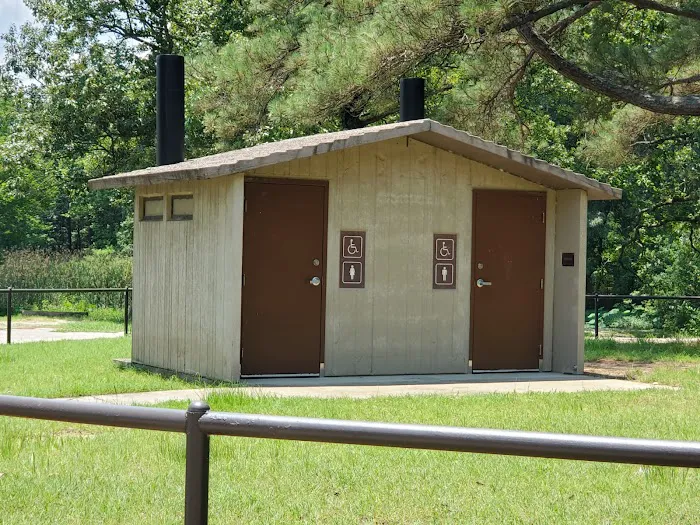 West Lake Davy Crockett Campground Picture 7