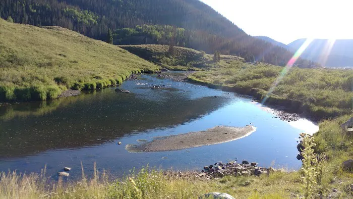 Rocky Mountain Lodge Picture 5