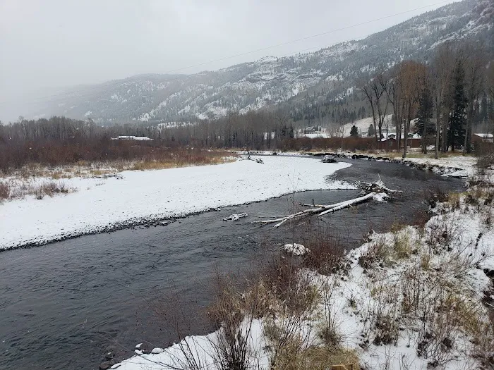 Rocky Mountain Lodge Picture 8