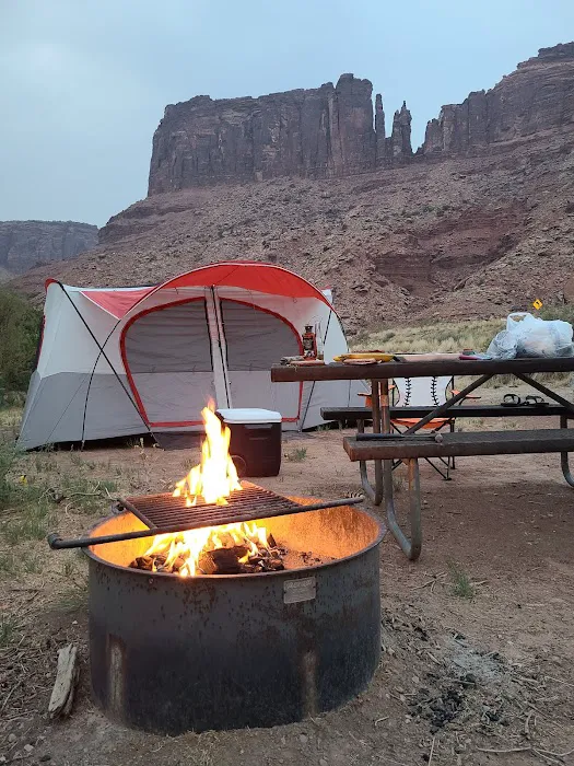 Oak Grove Campground Picture 4