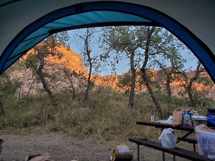 Hal Canyon Campground Picture 7
