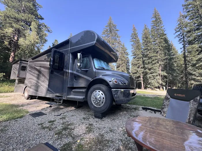 Mavreeso Campground Picture 9