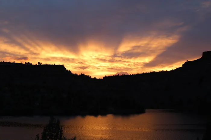 PGE Pelton Park Campground Picture 4
