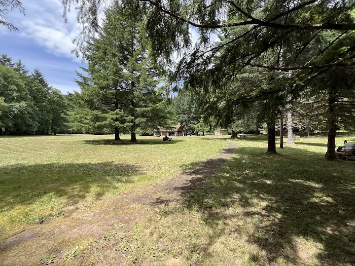 River Edge Campground Picture 9