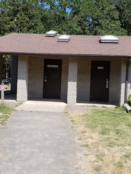 Baker Bay Campgrounds & Marina Picture 7