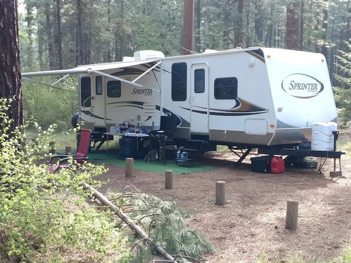 Smiling River Campgrounds Picture 2