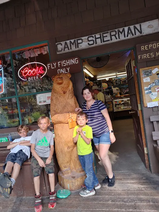 Camp Sherman Campground Picture 7