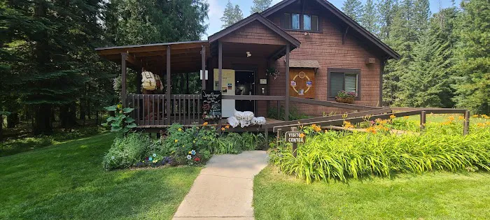 Round Lake Campground Picture 7