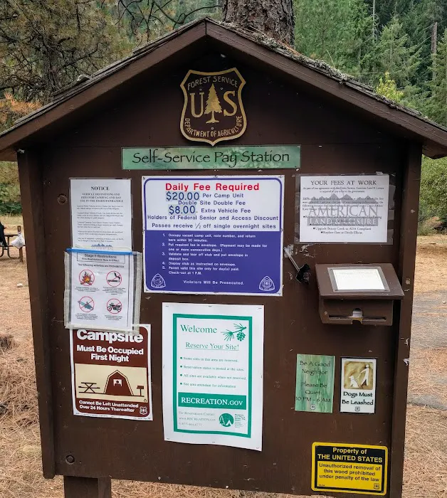 Beauty Creek Campground Picture 1