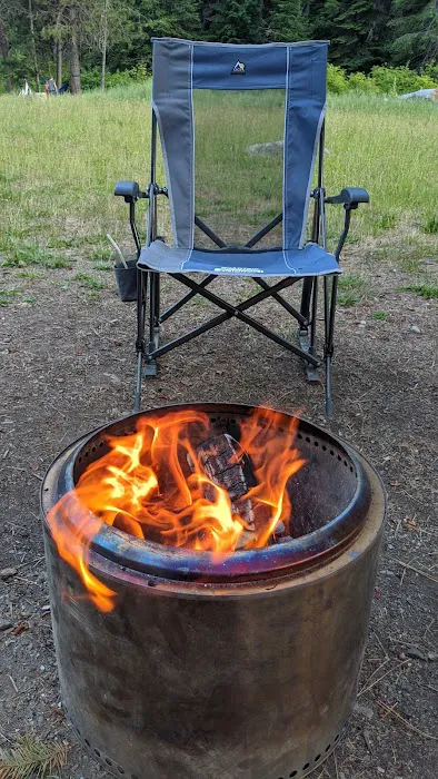 Beauty Creek Campground Picture 7