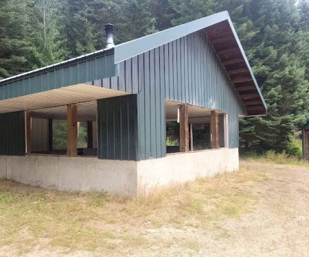 Hudlow Warming Hut