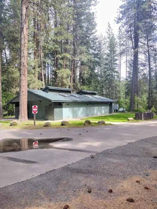 Benewah Lake Campground Picture 1