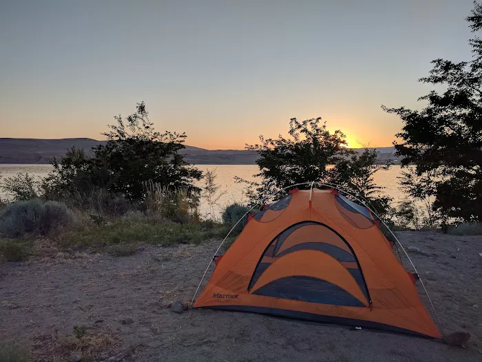 Sand Hollow Campground Picture 10