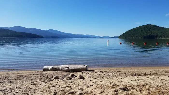 Reeder Bay Campground Picture 5