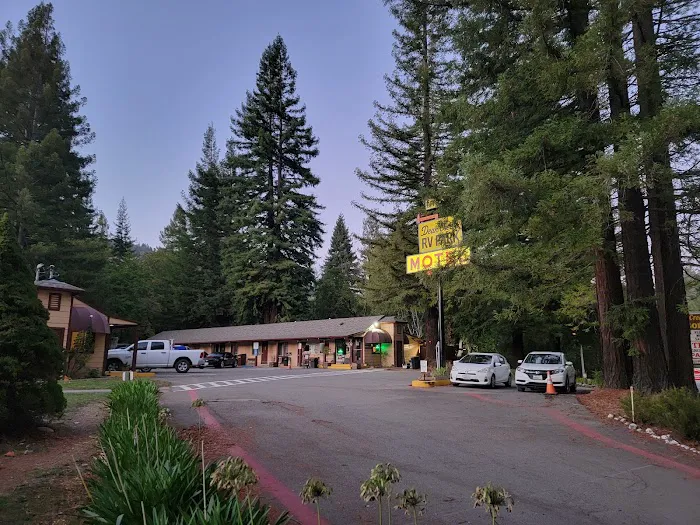 Dean Creek Resort Motel and Campground and RV Park Picture 10