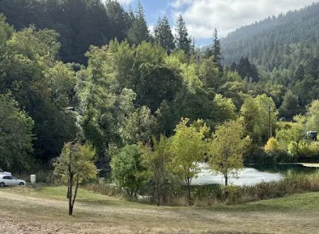 Salmon Creek Mountain View Retreat