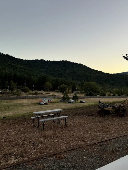 Salmon Creek Mountain View Retreat Picture 2