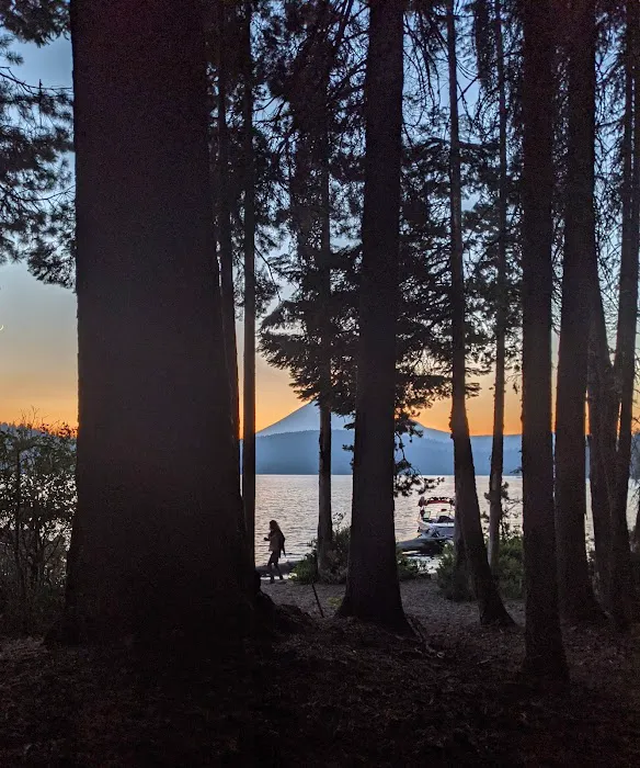 Sunset Campground - Lake of the Woods Picture 8