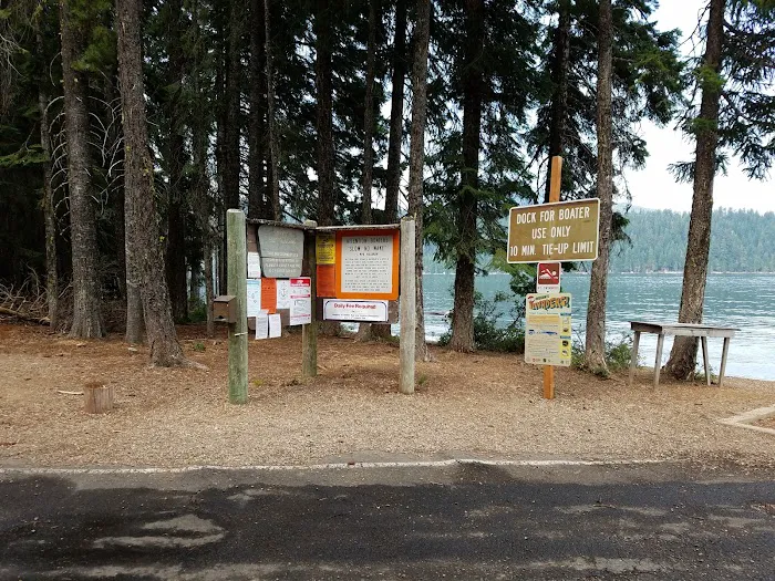 Sunset Campground - Lake of the Woods Picture 9