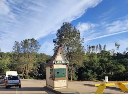 Oak Knoll Campground